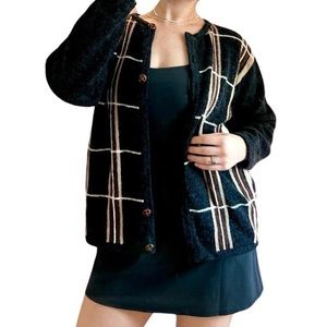 Lise J Vintage Women’s Black Cardigan